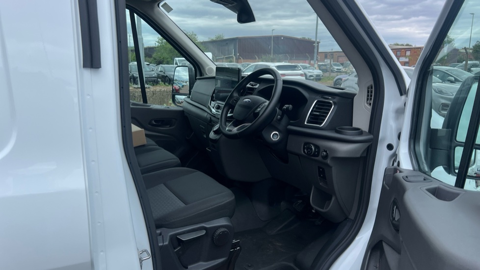 Ford Transit E-350 L3 Rwd 135kW 68kWh H2 Trend Van Auto - Image 6