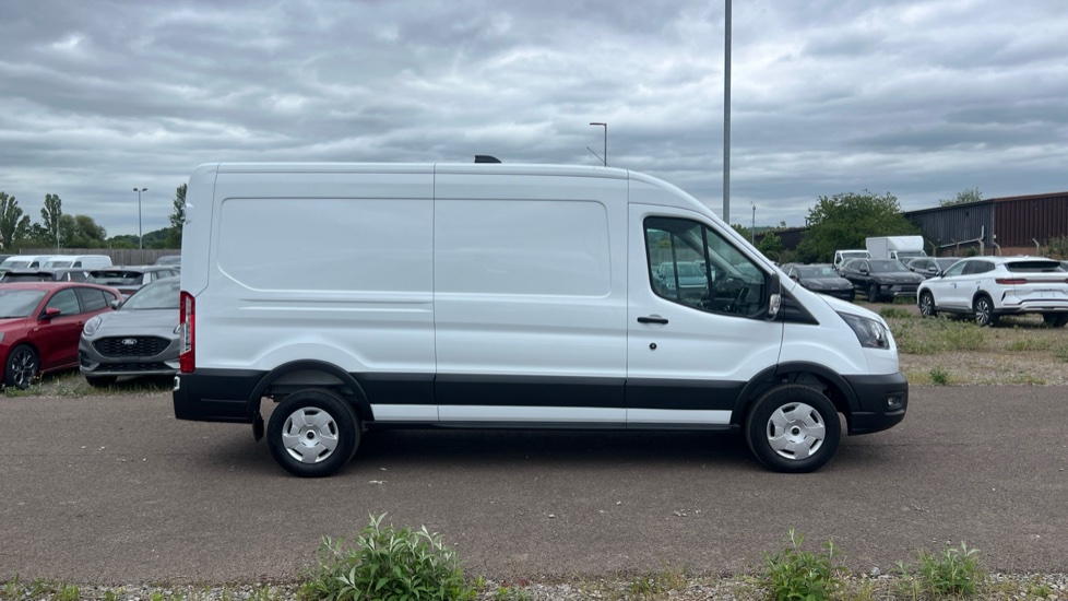 Ford Transit E-350 L3 Rwd 135kW 68kWh H2 Trend Van Auto - Image 9