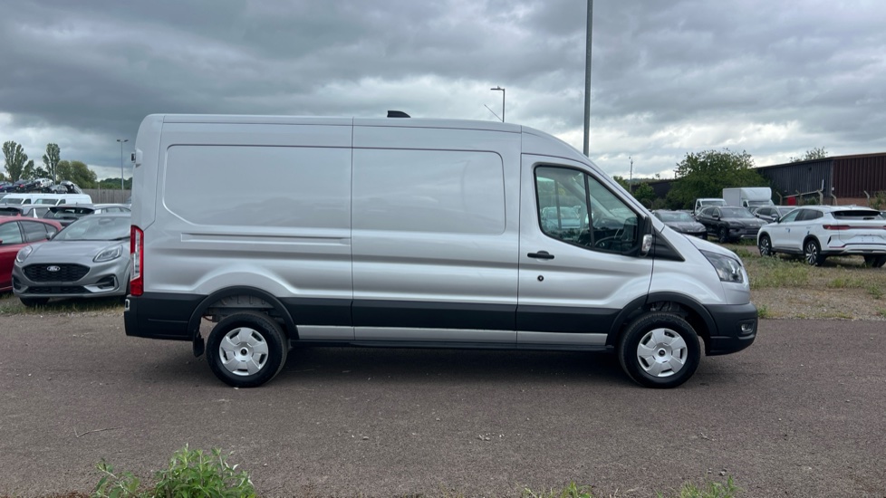 Ford Transit E-350 L3 Rwd 135kW 68kWh H2 Trend Van Auto - Image 9
