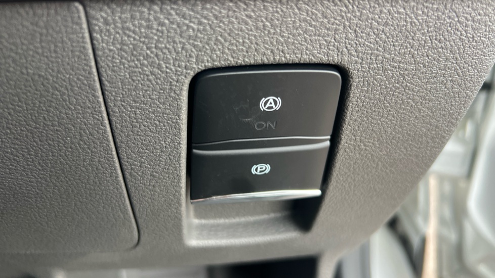 Ford Transit E-350 L3 Rwd 135kW 68kWh H2 Trend Van Auto - Image 36
