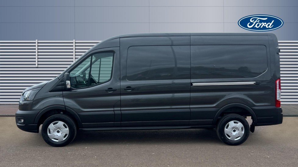 Ford Transit E-350 L3 Rwd 135kW 68kWh H2 Trend Van Auto - Image 4