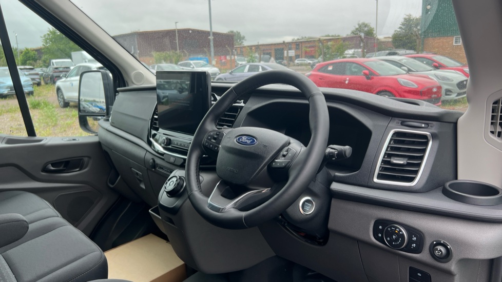 Ford Transit E-350 L3 Rwd 135kW 68kWh H2 Trend Van Auto - Image 16