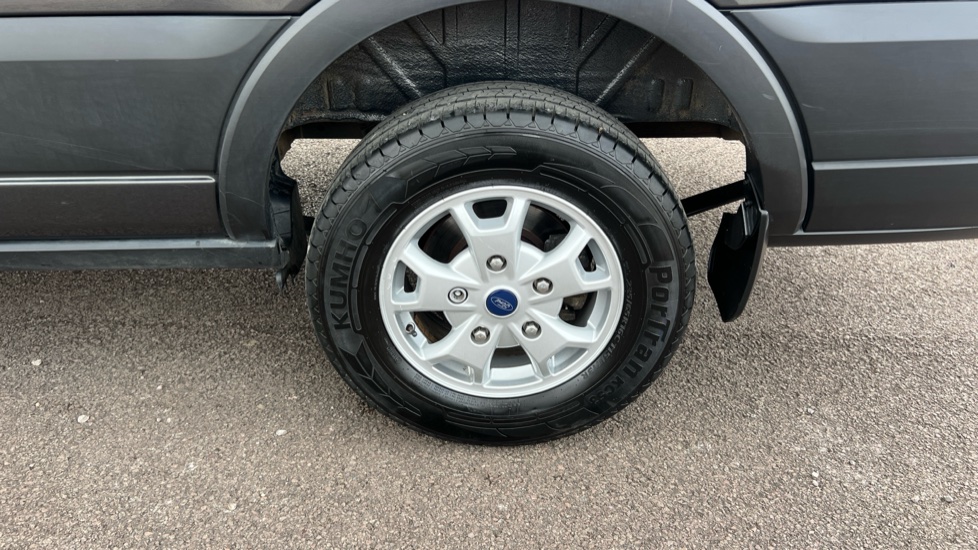 Ford Transit 350 L3 Diesel Fwd 2.0 EcoBlue 170ps H2 Limited Van Auto - Image 17