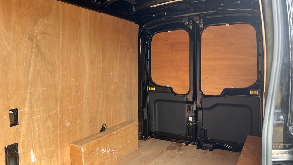 Ford Transit 350 L3 Diesel Fwd 2.0 EcoBlue 165ps H2 Limited Van Auto [Nav] - Image 14