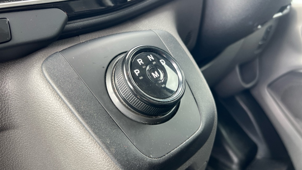 Ford Transit 350 L3 Diesel Fwd 2.0 EcoBlue 165ps H2 Limited Van Auto [Nav] - Image 18