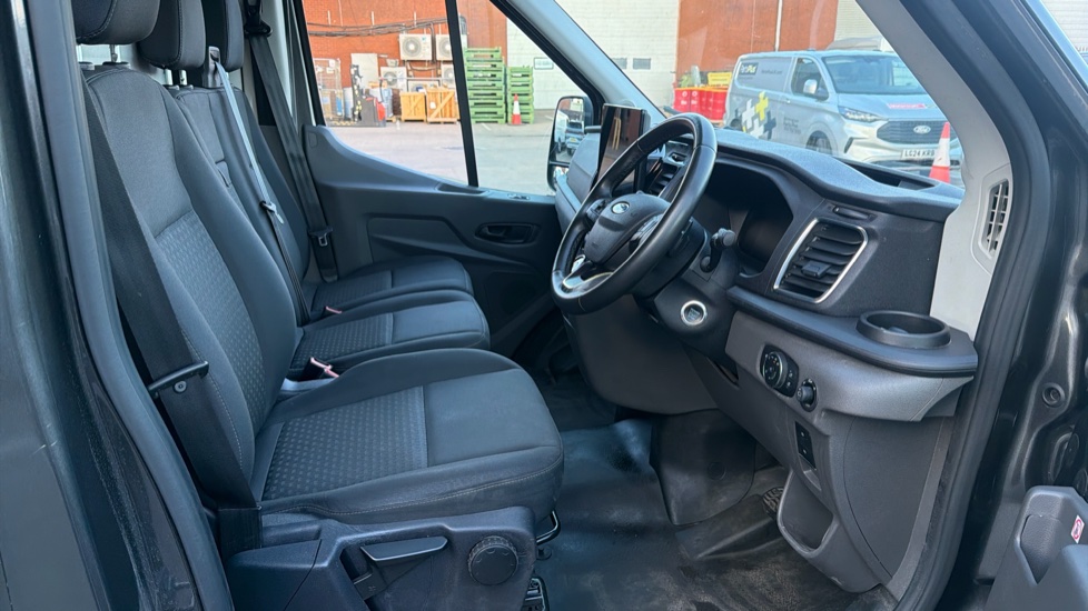 Ford Transit 350 L3 Diesel Fwd 2.0 EcoBlue 165ps H2 Limited Van Auto [Nav] - Image 6