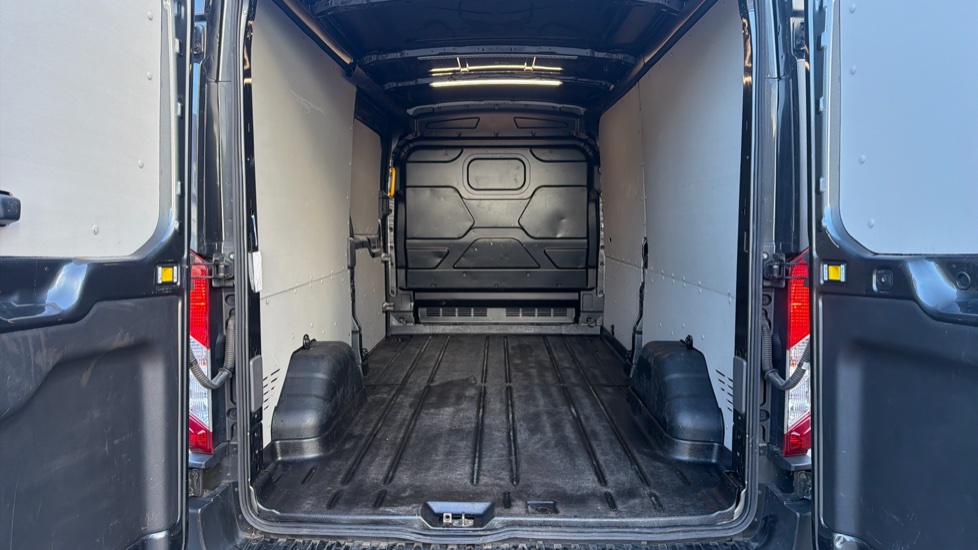 Ford Transit 350 L3 Diesel Fwd 2.0 EcoBlue 165ps H2 Limited Van Auto [Nav] - Image 12