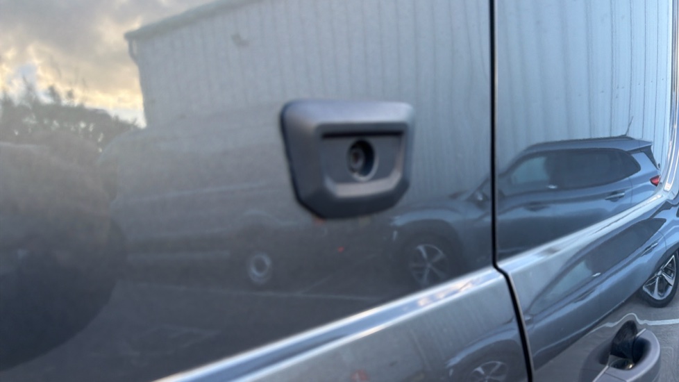 Ford Transit 350 L3 Diesel Fwd 2.0 EcoBlue 165ps H2 Limited Van Auto [Nav] - Image 27