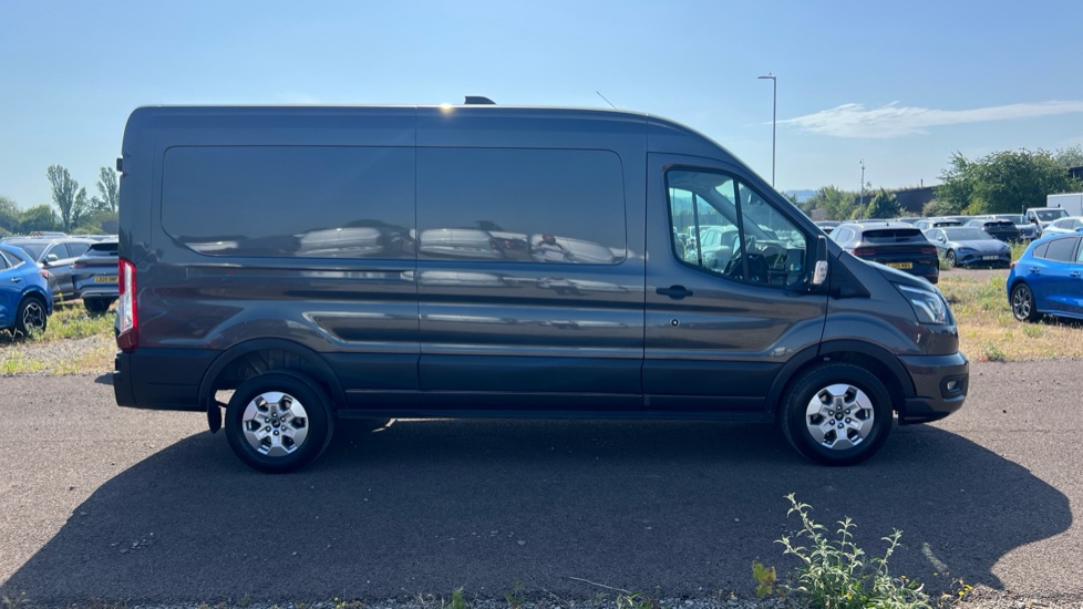 Ford Transit 350 L3 Diesel Fwd 2.0 EcoBlue 165ps H2 Limited Van Auto [Nav] - Image 9