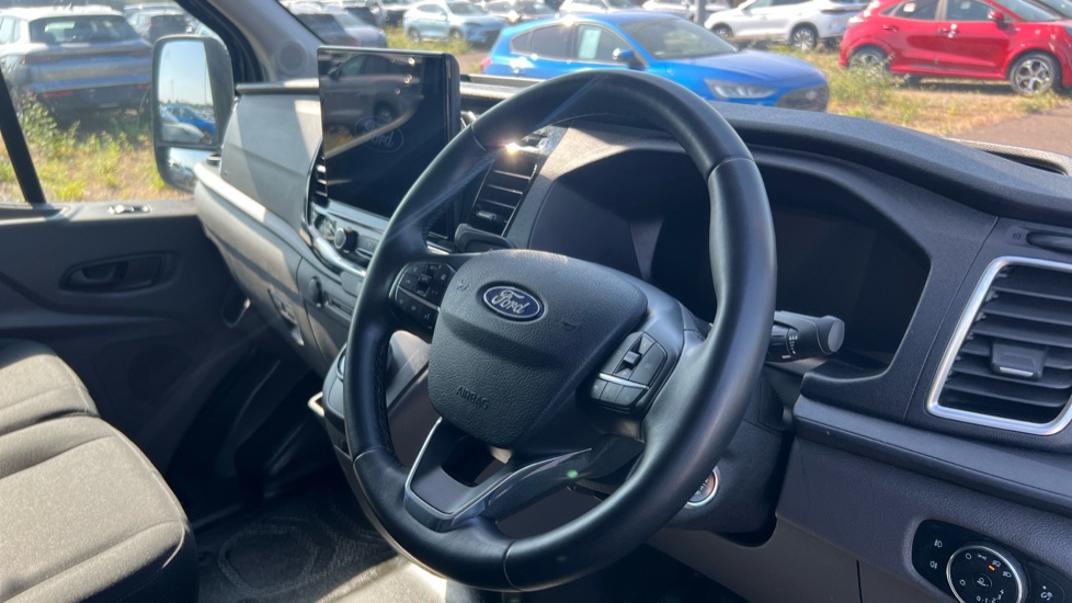 Ford Transit 350 L3 Diesel Fwd 2.0 EcoBlue 165ps H2 Limited Van Auto [Nav] - Image 16