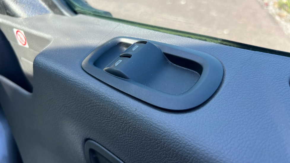 Ford Transit 350 L3 Diesel Fwd 2.0 EcoBlue 165ps H2 Limited Van Auto [Nav] - Image 39