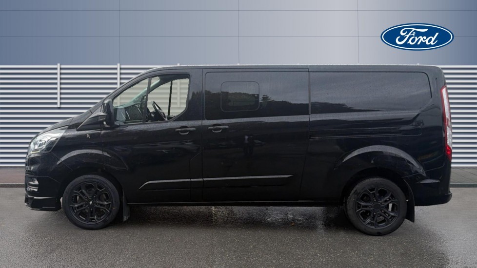 Ford Transit Custom 320 L2 Diesel Fwd 2.0 EcoBlue 185ps Low Roof D/Cab Limited Van Auto - Image 4
