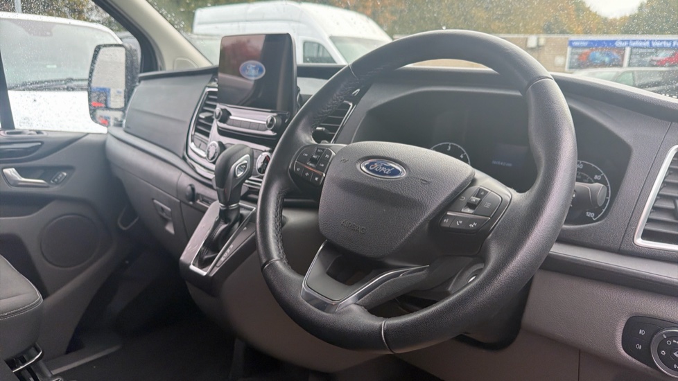 Ford Transit Custom 320 L2 Diesel Fwd 2.0 EcoBlue 185ps Low Roof D/Cab Limited Van Auto - Image 16