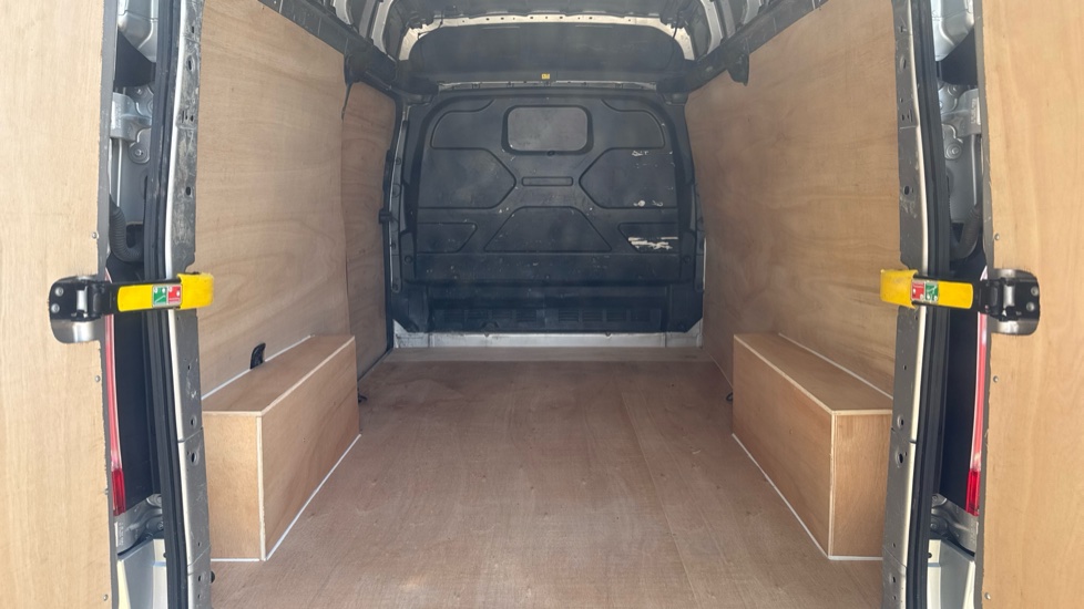 Ford Transit Custom 300 L2 Diesel Fwd 2.0 EcoBlue 130ps High Roof Limited Van - Image 12