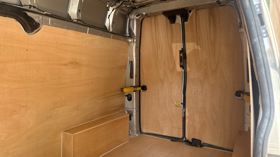 Ford Transit Custom 300 L2 Diesel Fwd 2.0 EcoBlue 130ps High Roof Limited Van - Image 14