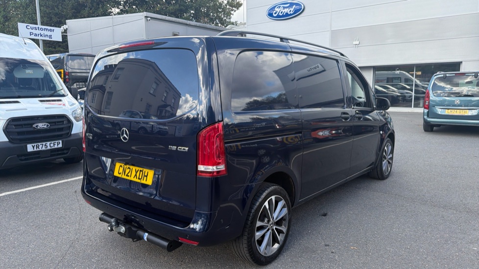Mercedes-Benz Vito L1 Diesel Rwd 119CDI Premium Van 9G-Tronic - Image 10