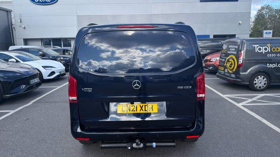Mercedes-Benz Vito L1 Diesel Rwd 119CDI Premium Van 9G-Tronic - Image 11