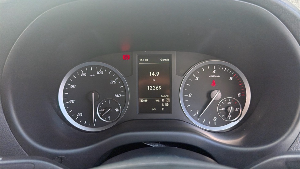 Mercedes-Benz Vito L1 Diesel Rwd 119CDI Premium Van 9G-Tronic - Image 19