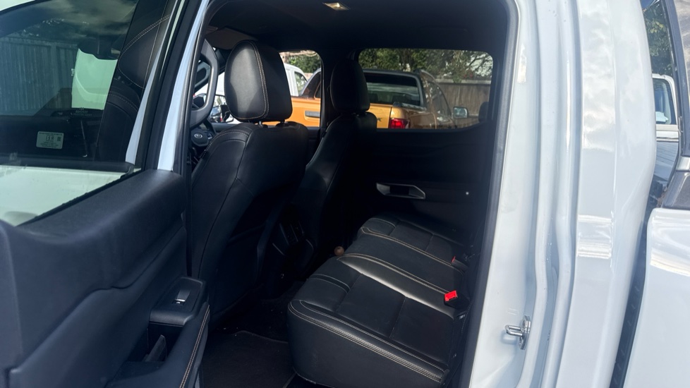 Ford Ranger Diesel Pick Up Double Cab Wildtrak 2.0 EcoBlue 205 Auto - Image 5