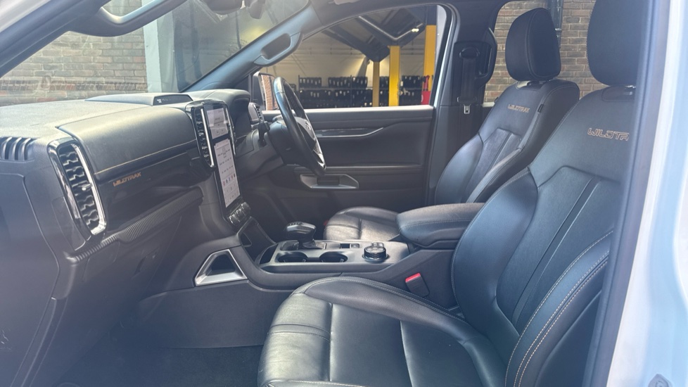 Ford Ranger Diesel Pick Up Double Cab Wildtrak 2.0 EcoBlue 205 Auto - Image 13