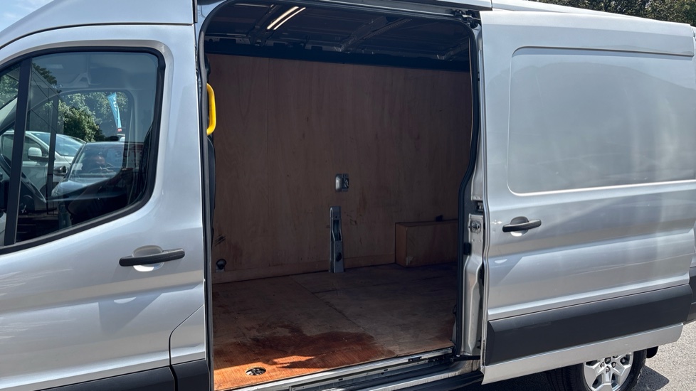 Ford Transit 350 L3 Diesel Fwd 2.0 EcoBlue 165ps H2 Limited Van [Nav] - Image 5