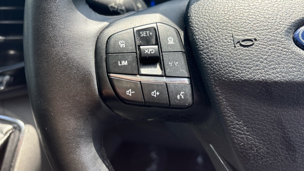 Ford Transit 350 L3 Diesel Fwd 2.0 EcoBlue 165ps H2 Limited Van [Nav] - Image 40