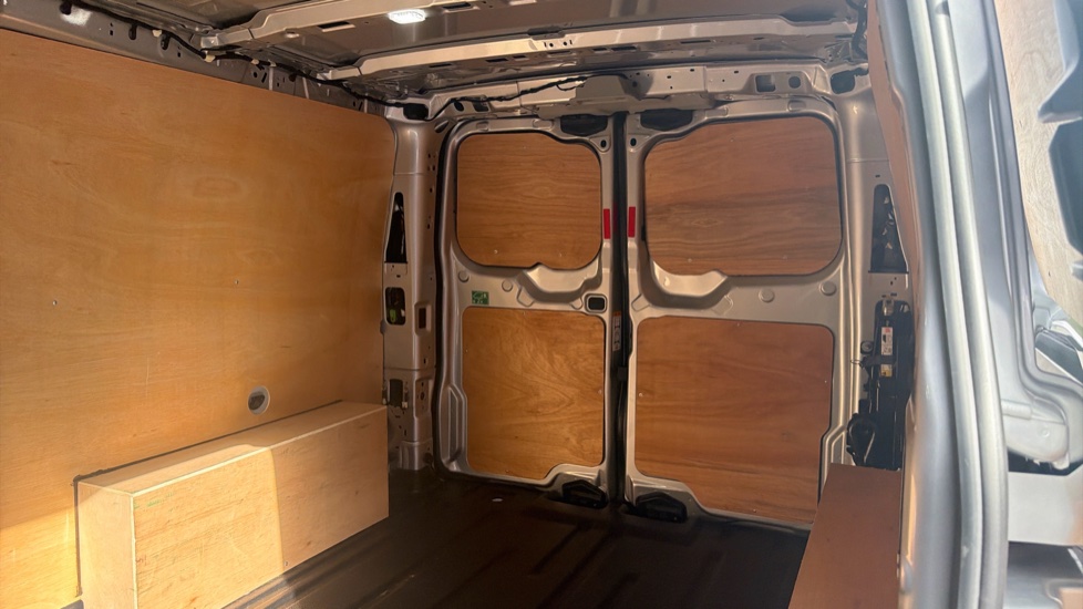 Ford Transit Custom 300 L2 Diesel Fwd 2.0 EcoBlue 136ps H1 Van Limited - Image 14