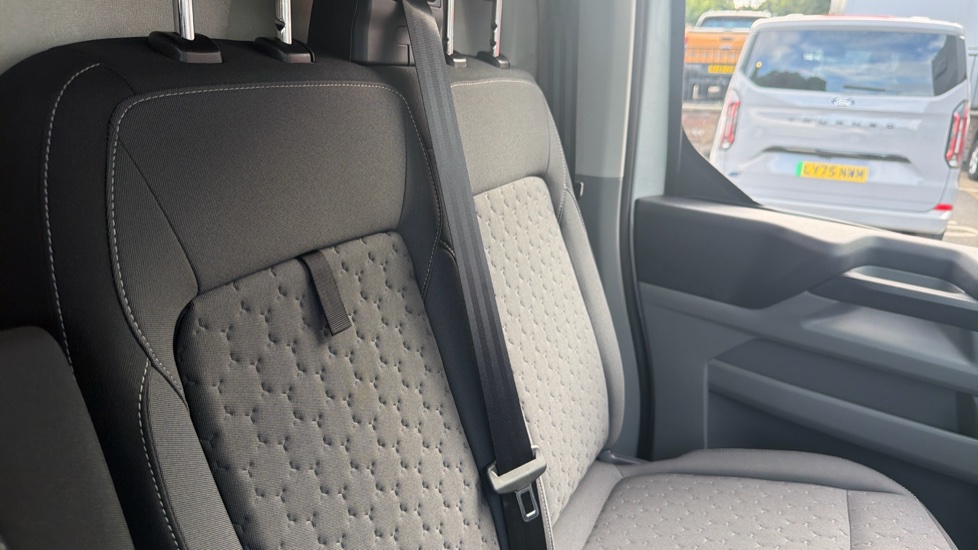 Ford Transit Custom 300 L2 Diesel Fwd 2.0 EcoBlue 136ps H1 Van Limited - Image 20