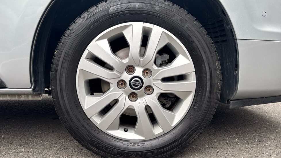 Nissan Primastar 30 L1 Diesel 2.0 dCi 130ps H1 Tekna Van - Image 17