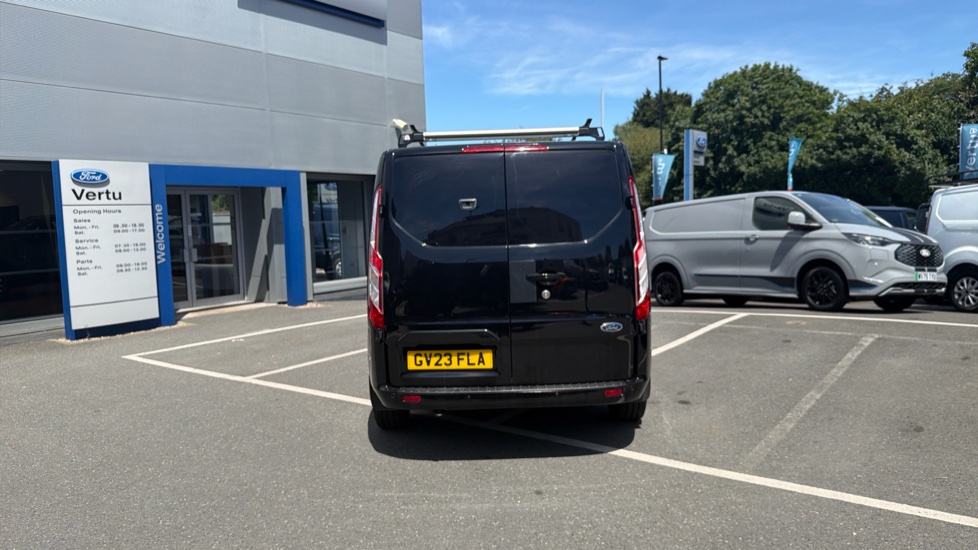Ford Transit Custom 280 L1 Diesel Fwd 2.0 EcoBlue 130ps Low Roof Limited Van - Image 11