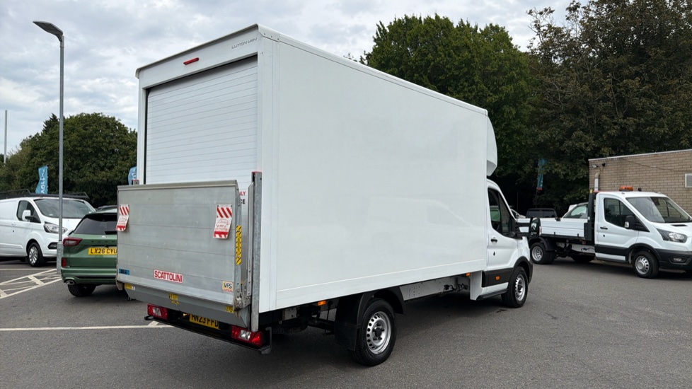 Ford Transit 350 L4 Diesel Fwd 2.0 EcoBlue 130ps Leader Luton Van - Image 10