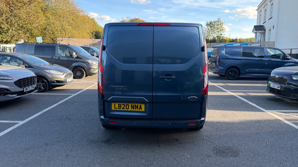 Ford Transit Custom 300 L2 Diesel Fwd 2.0 EcoBlue 170ps Low Roof Limited Van - Image 11
