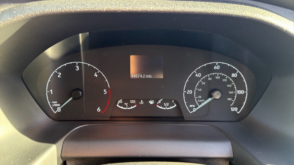 Ford Transit Custom 300 L2 Diesel Fwd 2.0 EcoBlue 170ps Low Roof Limited Van - Image 19