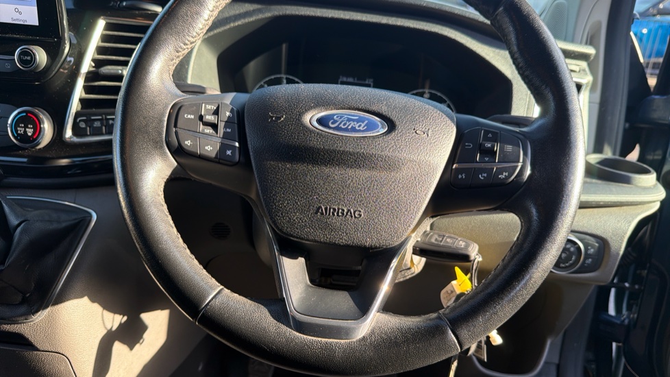 Ford Transit Custom 300 L2 Diesel Fwd 2.0 EcoBlue 170ps Low Roof Limited Van - Image 26