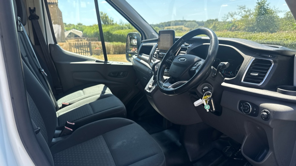 Ford Transit 350 L3 Diesel Fwd 2.0 EcoBlue 130ps H2 Limited Van Auto - Image 6