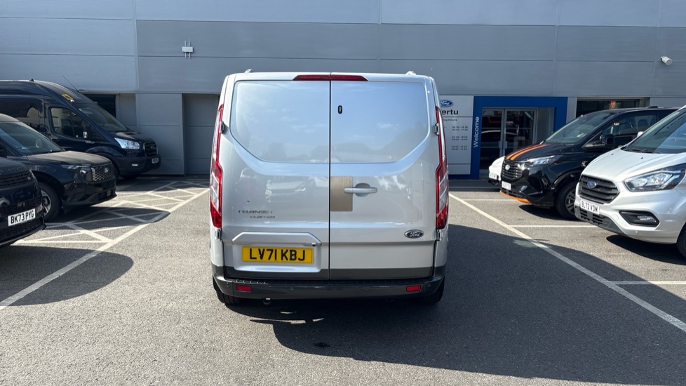 Ford Transit Custom 300 L2 Diesel Fwd 2.0 EcoBlue 170ps Low Roof Active Van - Image 11