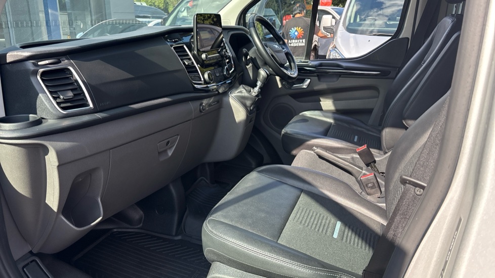 Ford Transit Custom 300 L2 Diesel Fwd 2.0 EcoBlue 170ps Low Roof Active Van - Image 13