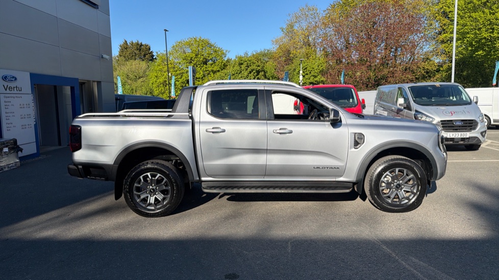 Ford Ranger Diesel Pick Up Double Cab Wildtrak 2.0 EcoBlue 205 Auto - Image 9
