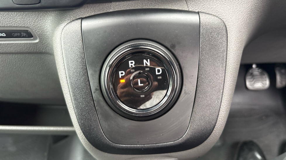 Ford Transit E-350 L3 Rwd 135kW 68kWh H2 Trend Van Auto [DAP] - Image 38