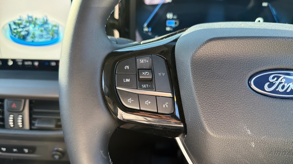 Ford Transit Courier E-Transit Courier 100kW 43kWh Trend Van Auto - Image 33