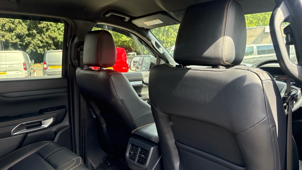 Ford Ranger Petrol Pick Up D/Cab Wildtrak 2.3 EcoBoost PHEV 281 Auto - Image 18