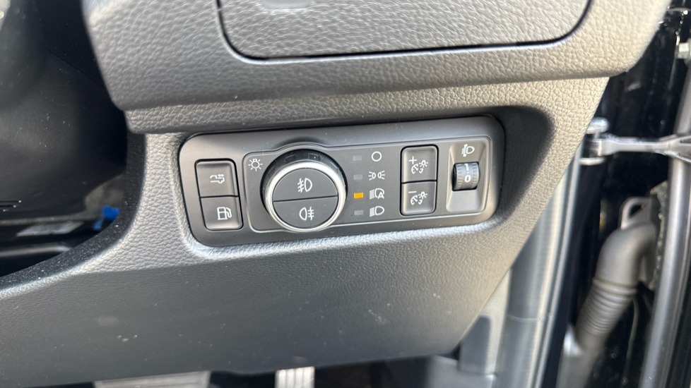 Ford Ranger Petrol Pick Up D/Cab Wildtrak 2.3 EcoBoost PHEV 281 Auto - Image 23