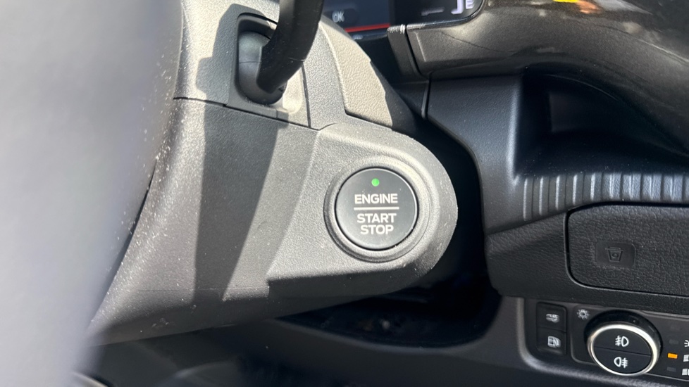 Ford Ranger Petrol Pick Up D/Cab Wildtrak 2.3 EcoBoost PHEV 281 Auto - Image 24
