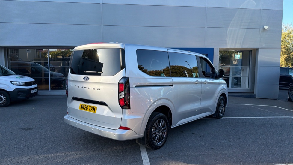 Ford Tourneo Custom 340 L1 Petrol Fwd 2.5 PHEV 232ps H1 Titanium 8 seater Auto - Image 10