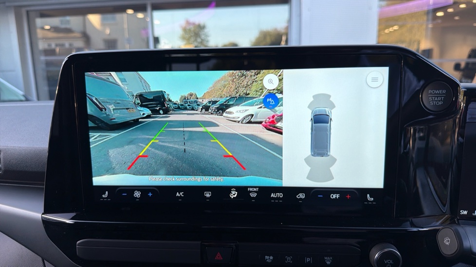 Ford Tourneo Custom 340 L1 Petrol Fwd 2.5 PHEV 232ps H1 Titanium 8 seater Auto - Image 31