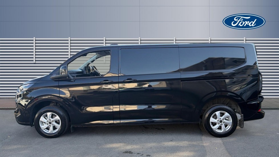 Ford Transit Custom 320 L2 Diesel Fwd 2.0 EcoBlue 136ps H1 Van Limited - Image 4