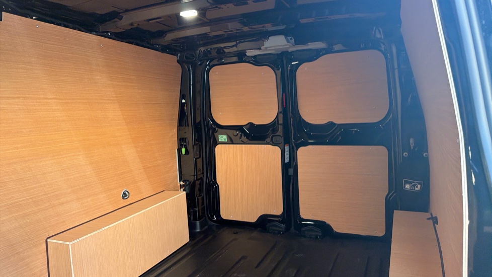Ford Transit Custom 320 L2 Diesel Fwd 2.0 EcoBlue 136ps H1 Van Limited - Image 14