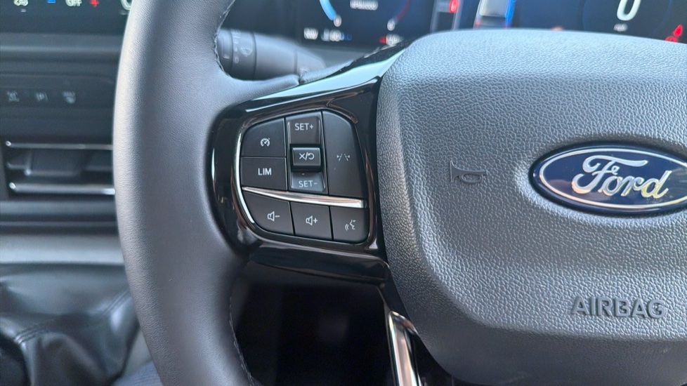 Ford Transit Custom 320 L2 Diesel Fwd 2.0 EcoBlue 136ps H1 Van Limited - Image 30