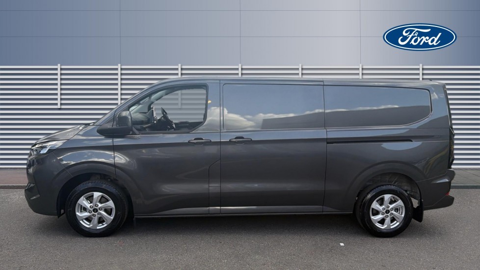 Ford Transit Custom 320 L2 Diesel Fwd 2.0 EcoBlue 136ps H1 Van Limited - Image 4