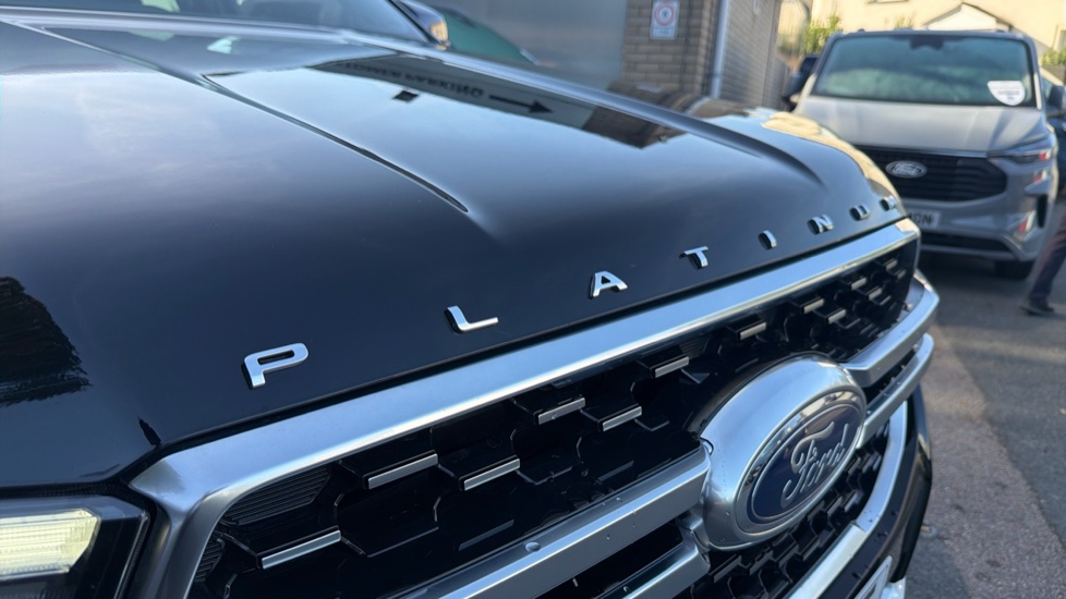 Ford Ranger Diesel Pick Up D/Cab Platinum 3.0 EcoBlue V6 240 Auto - Image 25